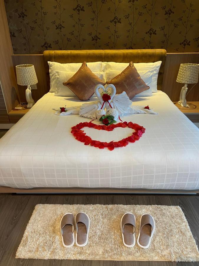 Tonaoi Grand Hotel Hat Yai Exterior photo